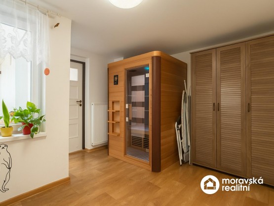 sauna.jpg