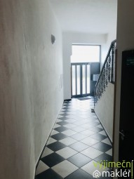 de3fcbdd-8525-4b1d-a632-98b2e7d59bd2.jpeg