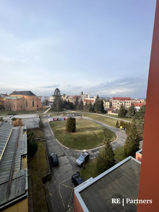 f0317026-78b5-4986-b26f-ea663394404a.jpeg
