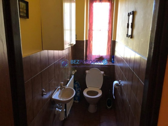 72983634_406967920000636_81961775737602048_n