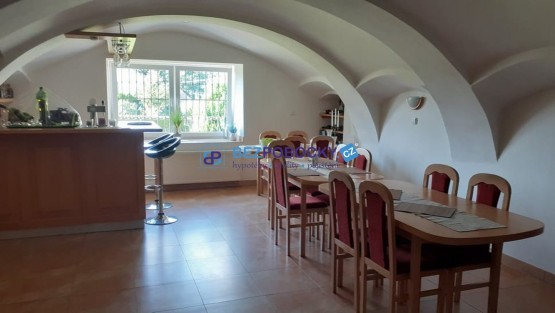 241865502_916758848931802_4778449250493849570_n