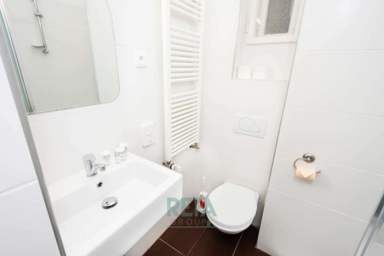 9a10dde9-original.jpg