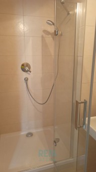 Byt k pronájmu, Wassermanova, sprchový kout