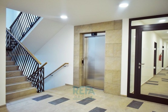 Byt k pronájmu, Wassermanova, chodba