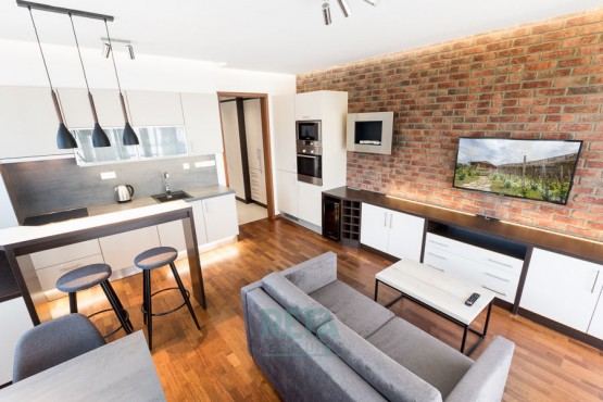 b-312-2019-pronajem-apartmany-praha-albertov-rental-apartments-02-1.jpg
