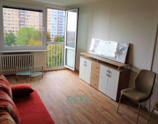 Byt k pronájmu 2+kk, Taussigova, pokoj