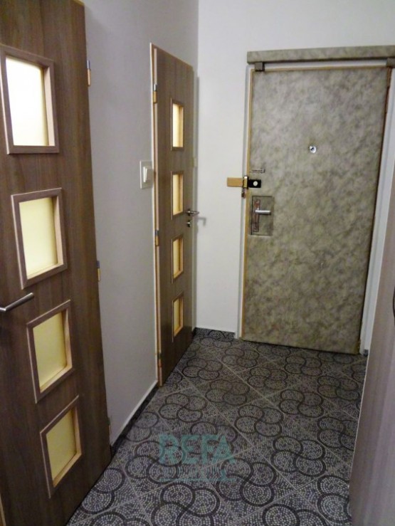 Byt k pronájmu 2+kk, Taussigova, chodba