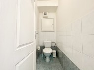 Byt k pronájmu 2+kk,  toaleta