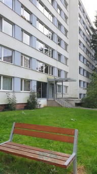 Byt k pronájmu 3+1, budova