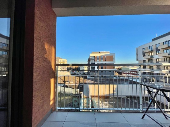 Byt k pronájmu 3 +kk,  balkon