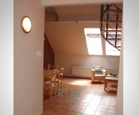 Podkrovní byt 3+kk k pronájmu