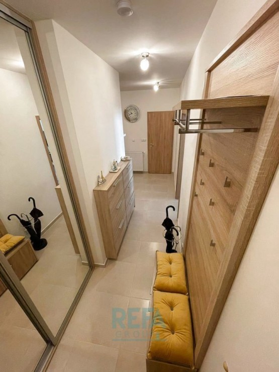 Krásný byt k prodeji 3+kk, Praha 10, chodba