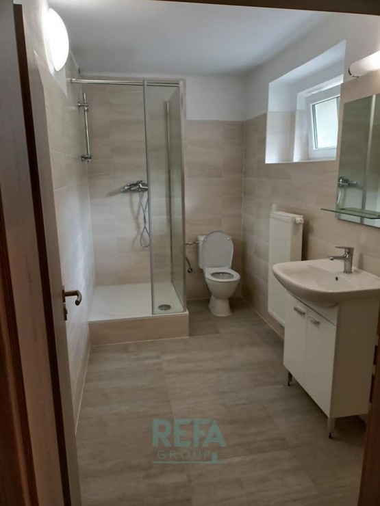 2kk-pronajem-hp-koupelna-s-wc.jpeg