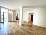 Byt k pronájmu 3+kk s vybavením pokoj