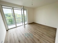Nový moderní byt 4+kk Choceradská pokoj