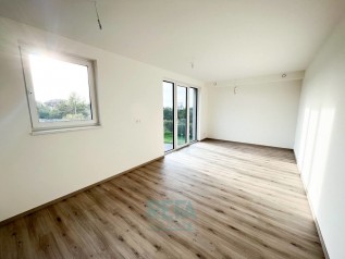 Nový moderní byt 4+kk Choceradská
