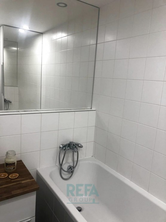 Moderní byt k pronájmu 3+kk, koupelna