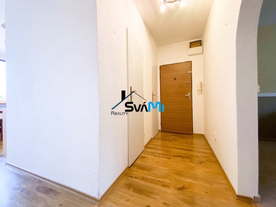 EC7951A5-A071-472C-A953-DA8E408C035E_1_201_a