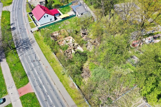 AD4D3A98-8F55-4168-883D-4498D272EADC