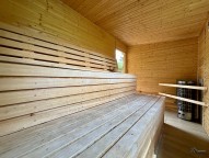 C8F675AE-659C-4CEC-8884-2A948B443930_1_201_a