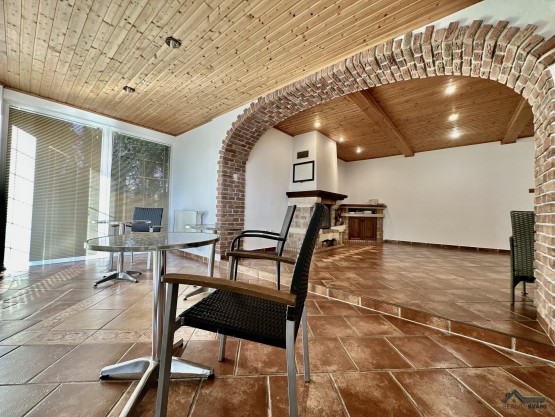 75725473341__911AB7E8-1CE5-4DFD-A23D-732B7629A275