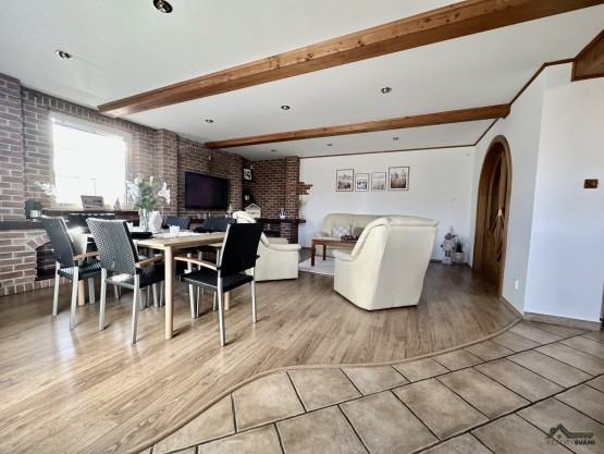 75725494946__DEA5C012-D3D4-44C6-A332-3BFAD867F7CC