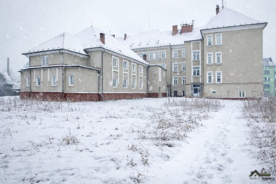 91E02CFD-74C6-43CF-9CA3-47E7D3A2474E