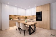 C46B23F9-EC01-47CF-9757-00BB09571C4E