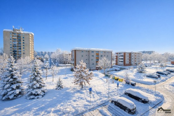 F0BED837-0B73-458F-9706-4F8D1475508C