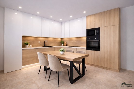 C46B23F9-EC01-47CF-9757-00BB09571C4E