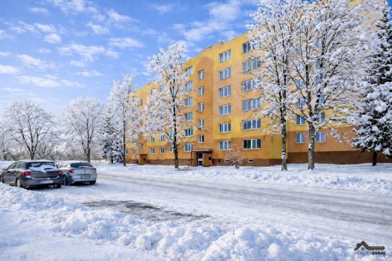 6BD187E1-8744-4284-ACF8-C1AC629D854C