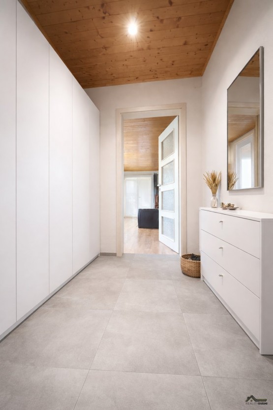 63813504-118D-4D8E-97D0-268F36536CC3