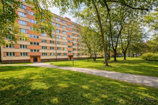 5115752A-F74A-4FEA-B50F-774F9EDA0731