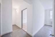 73220276-09E3-466E-B56C-F7D009A4A19D