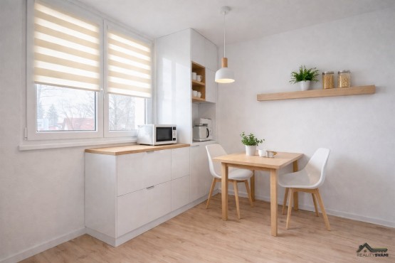 1AA5B90B-9F92-47A4-967C-98C8C5772BD7