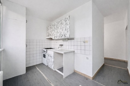 3F43BBC1-0C66-47EF-9CD3-ED4BBE044C2C