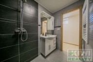 93a0909.jpg