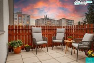 Soukromý balkón s výhledem do klidu na západ