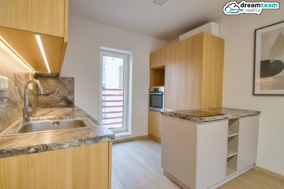 Kuchyně s denním světlem