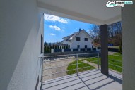 Zastřešený balkón v přízemí