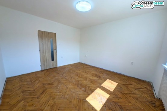 Ložnice v horním patře