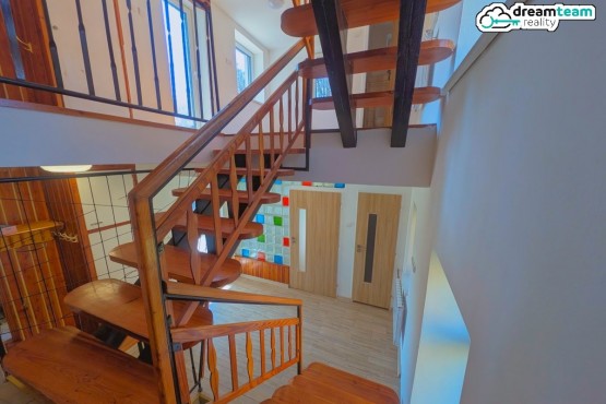 Vzdušné schodiště