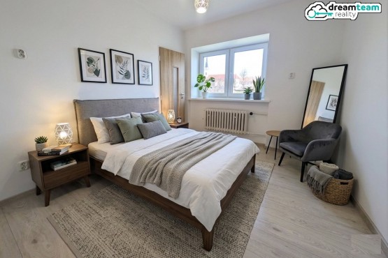 Ložnice v horním patře (zařízená)