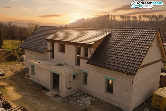 Moderní i praktický dům se 3 byty