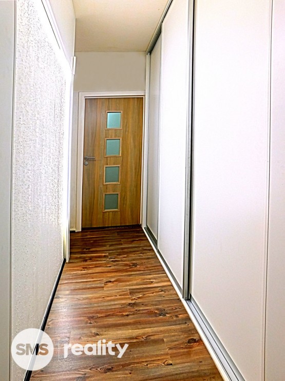 09-chodba2.jpg