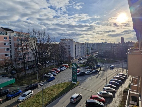 výhled z bytu