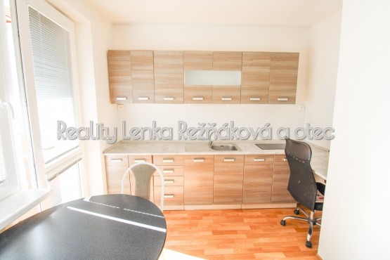 LOGO_Foto_Větrná_8_Mikulov_28_4_2026 (11).jpg