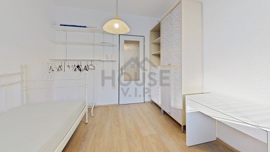 Bedroom (2)