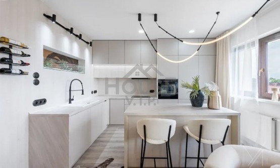 Screenshot 2025-08-12 15.02.00