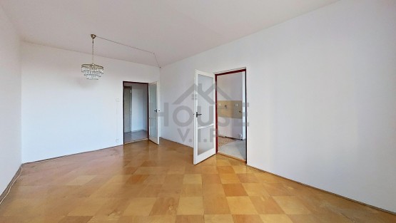 12279-Bitovska-Bedroom